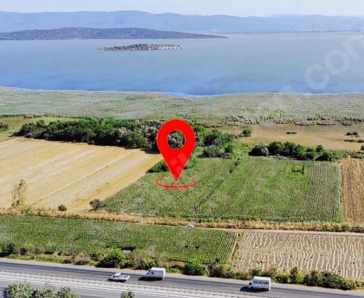 Karacabey Yenikaraağaç'ta Satılık UYGUN Fiyatlı Arazi ~ 6.450.m²